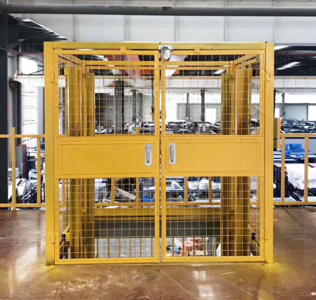 万年智能导轨式升降机亮相