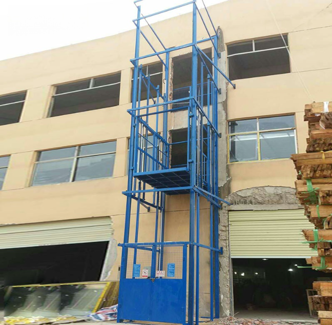 万年建材厂室外物料提升